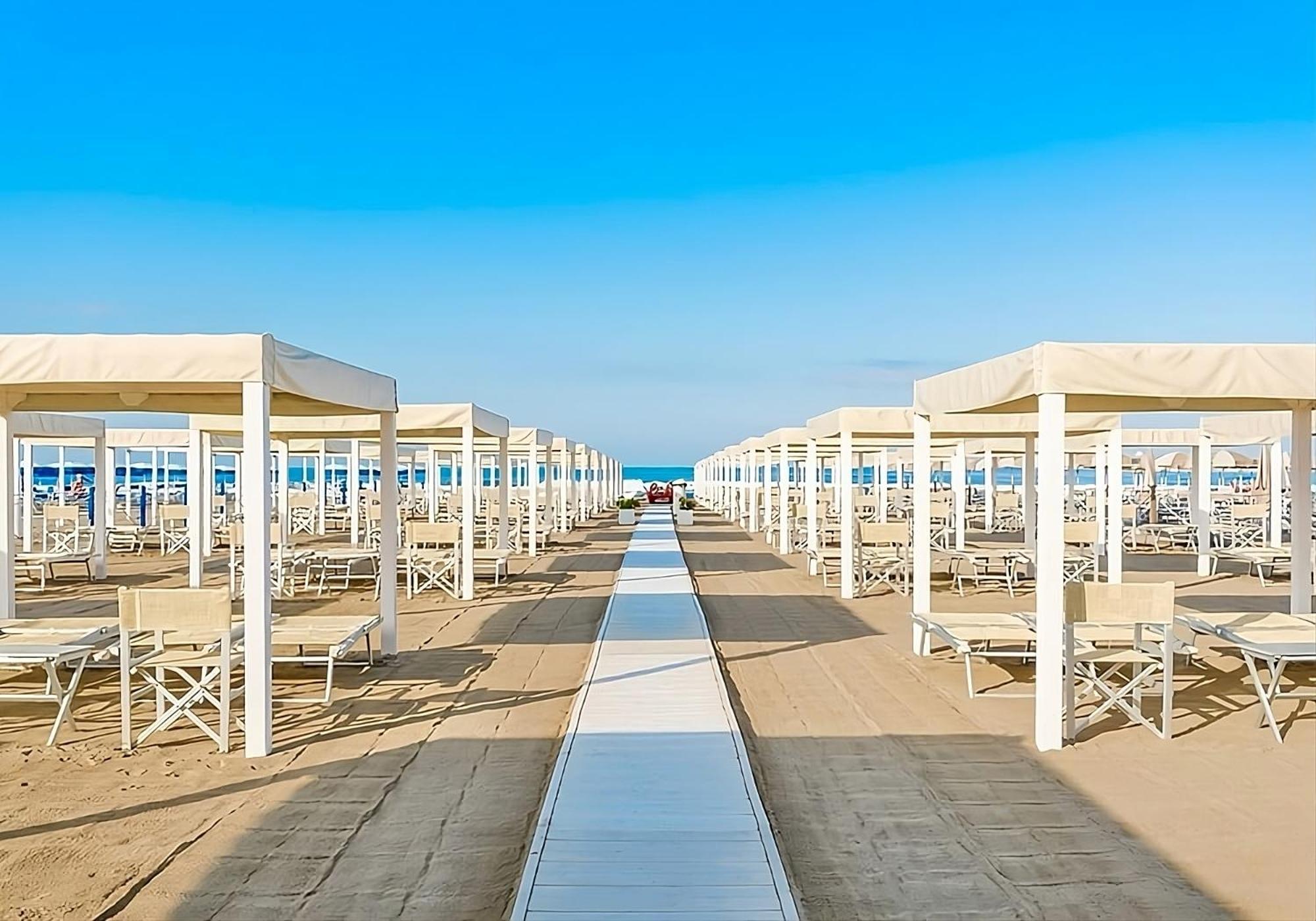 Regina Beach Holiday Apartments Tirrenia Exterior foto